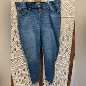 New without tags Premium Torrid jeggings size 18 tall